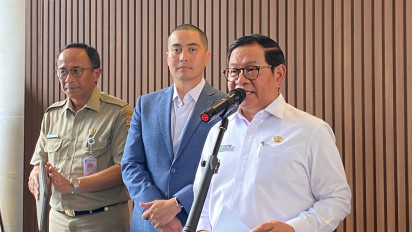 Gubernur Pramono Tegas Minta Warga Tidak Gadaikan Kartu Jakarta Pintar