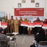 Akselerasi Ekonomi Kerakyatan melalui Penyaluran Bansos, Bank Mandiri Jangkau Lebih 7,45 Juta Penerima Sepanjang 2025