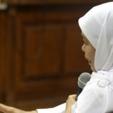 Khofifah Bantah BAP Kusnadi soal Fee Ijon Dana Hibah DPRD Jatim