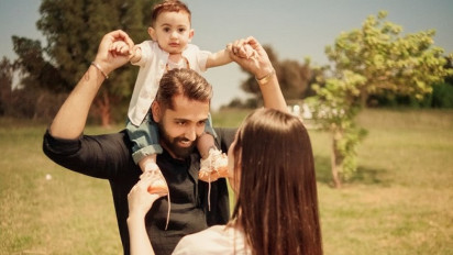 Istri Menikah Lagi usai Bercerai, Tanggung Jawab Nafkah Anak Apakah Beralih ke Bapak Tirinya?