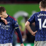 Rekap Hasil Liga Inggris 2025-2026 Pekan ke-26: Arsenal Ditahan Brentford, Manchester City Pesta Gol dan Pangkas Jarak