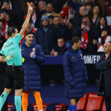 Barcelona Digilas Atletico, Wasit dan VAR Jadi Sasaran Amarah Cules Usai Keok 0-4 di Semifinal Copa del Rey