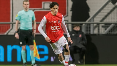 Namanya Mirip Orang Keturunan Maluku, Apakah Bek Kasta Kedua Liga Belanda Ini Bisa Dinaturalisasi Timnas Indonesia?