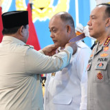 Dinilai Berperan Langsung dalam Pelaksanaan Program Pemenuhan Gizi, Prabowo Anugerahkan 70 Tokoh dengan Tanda Kehormatan Ketahanan Pangan