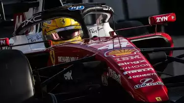 Pembalap Ferrari, Lewis Hamilton