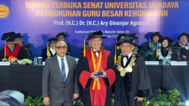 Ary Ginanjar Resmi Menjadi Profesor Kehormatan Universitas Jayabaya