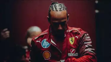 Pembalap Ferrari, Lewis Hamilton