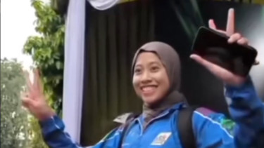 Megawati Hangestri Dihadang Para Fans Usai Laga Jakarta Pertamina Enduro vs Jakarta Livin Mandiri Cuma Gegara Hal Ini