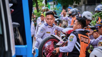 Buat Efek Jera! DPRD Minta Pemprov DKI Jakarta Beri Sanksi Tegas ke Parkir Liar