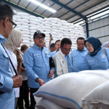 DPR Ungkap Stok Beras Nasional Melimpah Jelang Ramadan, tapi Ada Satu Hal yang Bikin Was-was