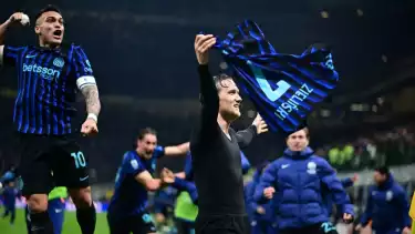 Piotr Zielinski rayakan gol kemenangan Inter Milan atas Juventus