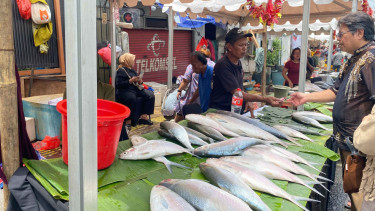 Bikin Jalanan Macet, Warga Usul Festival Ikan Bandeng Digelar di Lapangan