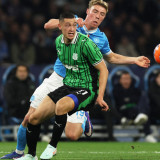 Jay Idzes Tampil Menakutkan! Sassuolo Comeback Dramatis Kalahkan Udinese