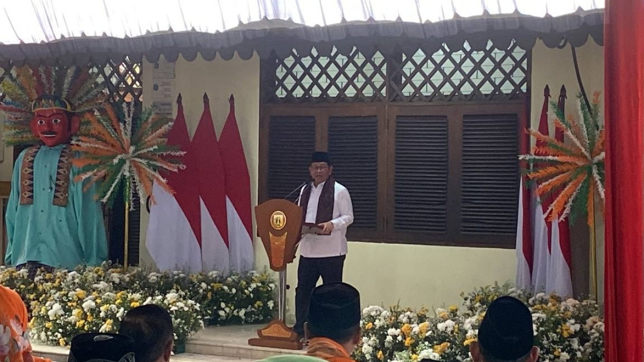 Bukan Monas! Pramono Ingin Lebaran Betawi 2026 Digelar di Lapangan Banteng
            - galeri foto