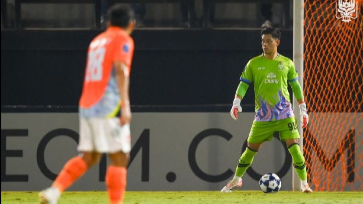 Kiper Ratchaburi FC Antisipasi Misi Balas Dendam Persib
            - galeri foto