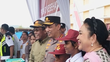 Kapolri dan Titiek Soeharto Turun ke Tapteng, Salurkan 16 Truk Bantuan untuk Korban Banjir