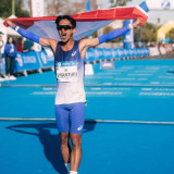 Ukir Sejarah, Robi Syianturi Pecahkan Rekor Nasional dan Asia Tenggara di Sevilla Marathon 2026