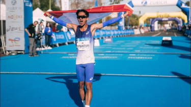 Ukir Sejarah, Robi Syianturi Pecahkan Rekor Nasional dan Asia Tenggara di Sevilla Marathon 2026
