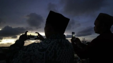 Awal Puasa 2026 Beda Hari? Muhammadiyah Fix 18 Februari, Ini Prediksi Tanggal Versi Pemerintah