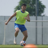 Dokter Tim Persib Paparkan Update Cedera Julio Cesar dan Marc Klok, Begini Peluang Diturunkan Lawan Ratchaburi FC