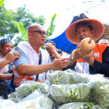 Perkuat Ekonomi Mandiri, PKS Launching Pasar Tani di 100 Kabupaten Kota