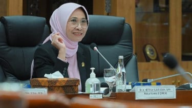 DPR Kecam Keras Guru di Jember yang Diduga Telanjangi Puluhan Murid: Opsi Pemberhentian Harus Dipertimbangkan