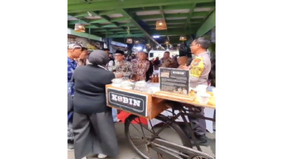 Kopi Cak Bhabin Jadi Sarana Personel Polri Dekat dengan Warga