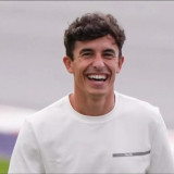 Marc Marquez Prediksi Line Up Rider MotoGP 2027! Tempatkan Francesco Bagnaia Menjadi Tandem Adiknya di Tim....