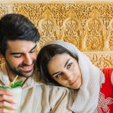 Ternyata Hukum Peluk dan Cium Istri saat Ramadhan Tidak Membatalkan Puasa dengan Catatan ini