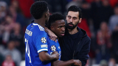 Alvaro Arbeloa Minta Penjelasan dari Pemain Benfica usai Vinicius Junior Diduga Jadi Korban Serangan Rasisme