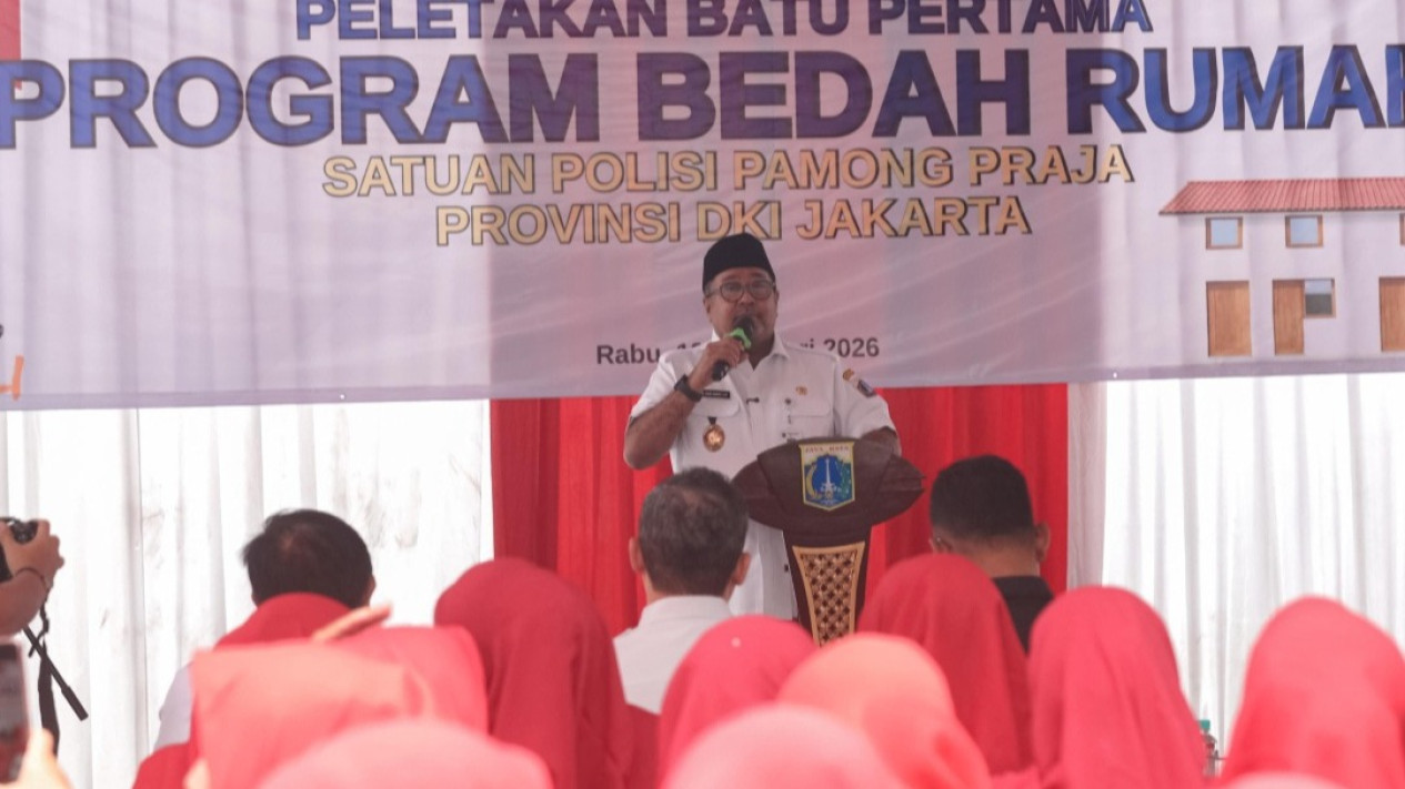 Wagub DKI Groundbreaking Program Bedah Rumah di Kelurahan Kapuk Jakbar
            - galeri foto