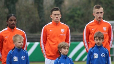 Pengganti Thom Haye di Timnas Indonesia Akhirnya Ditemukan dan Sudah di Tanah Air, Eks Kapten Timnas Belanda Ini Dipanggil John Herdman?