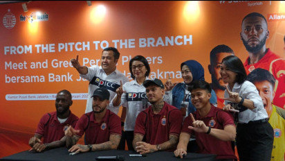 Bertemu The Jakmania dalam Acara Meet and Great Persija X Bank Jakarta, Shayne Pattynama Janji Beri Gelar Juara Musim Ini