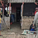 Tradisi Makan Bandeng Bersama di Tambak, Cara Warga Pesisir Pantura Pati Sambut Ramadhan