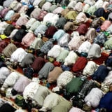 Saat Shalat Jangan sampai Sujud seperti Ini, Ustaz Adi Hidayat: Pernah Diingatkan Nabi Muhammad SAW