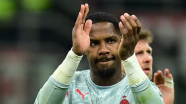 Ditahan Imbang Como, Gol Ajaib Leao Selamatkan AC Milan dari Blunder Fatal Maignan!