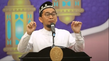 Jangan Tinggalkan Amalan Sunnah ini, Ustaz Adi Hidayat Sarankan karena Bisa Mempercepat Doa Dikabulkan