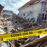 Racik Petasan Jelang Ramadhan, Meledak, 7 Rumah Hancur , 1 Tewas, 5 Luka-luka