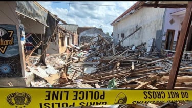 Racik Petasan hingga Meledak, Tujuh Rumah Hancur Satu Tewas dan Lima Orang Luka