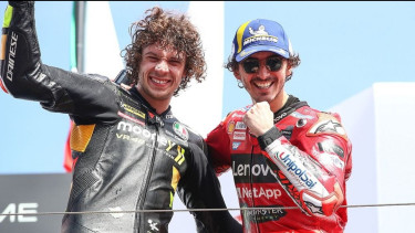 Impian Bentuk Tim Italia Murni, Aprilia Masih Usaha Tandemkan Marco Bezzecchi dengan Francesco Bagnaia untuk MotoGP 2027