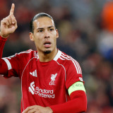 Bukan Salah, Van Dijk Nilai Sosok Ini Layak Jadi Kapten Masa Depan Liverpool