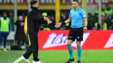 Mengaku Malu, Cesc Fabregas Minta Maaf dan Sesali Insiden di Pinggir Lapangan yang Bikin Allegri Diusir Wasit pada Laga AC Milan vs Como