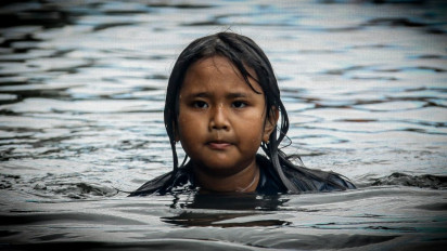 Berita Foto: Kampung Rawa Indah Terendam Banjir, Aktivitas Ibadah dan Ekonomi Warga Terganggu