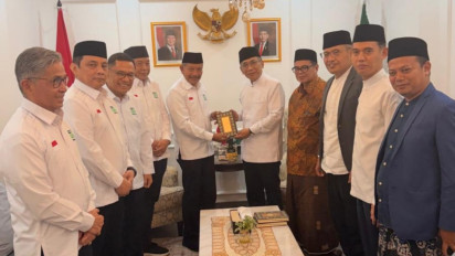 Sambut Ramadan 2026, Sinar Mas Wakafkan 2.000 Mushaf Alquran untuk PBNU dan Majelis Alumni IPNU