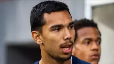 Pemain keturunan Indonesia berdarah Bogor, Damian van Dijk