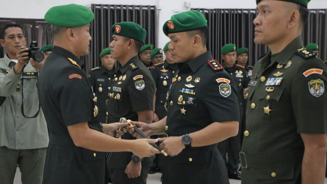 Eks Komandan Batalyon Kopassus Resmi Pimpin Kodim 0509 Bekasi, Siap Jaga Stabilitas Kawasan Industri
            - galeri foto