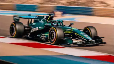 Aston Martin di Tes Pramusim F1 2026