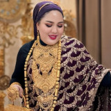 Siapa Sih Mira Hayati? Bos Kosmetik Berbahaya Dijuluki  Ratu Emas  Makassar yang Dijebloskan ke Penjara