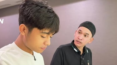 Mengejutkan, Betrand Peto Berikan Sesuatu pada Ruben Onsu saat Berbuka Puasa