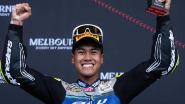 Aldi Satya Mahendra Cetak Sejarah Jadi Pembalap Indonesia Pertama yang Raih Podium di WorldSSP